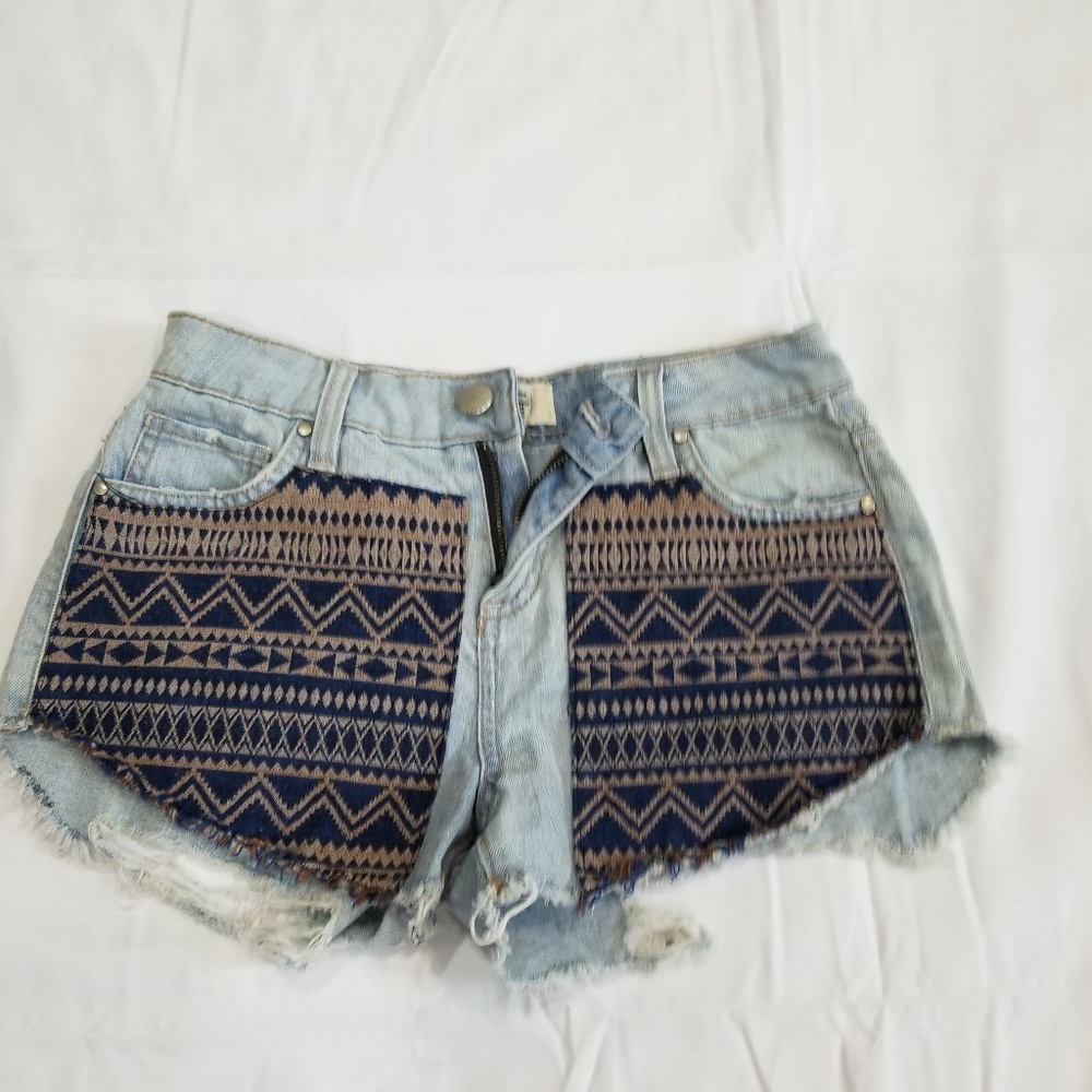 women's cut off shorts